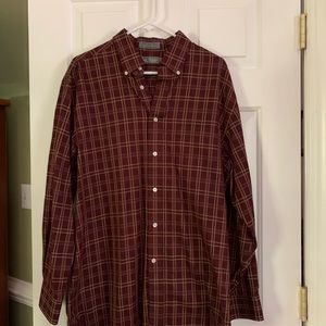 Men’s long sleeve button down shirt